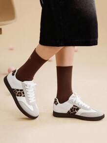 CUCCOO EASI 2025 Spring New Vintage Style Casual Flat Running Sneakers For Women