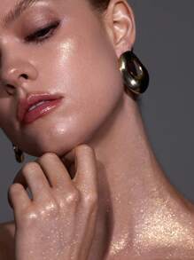 SHEGLAM Go Go Glow Spray Iluminator Pentru Corp-Champagne Shimmer Absolvire Zi De NașTere Vacanță Vară Toamnă Y2K Elegant Modă Femei Marcă Machiaj Cosmetice FrumusețE Petrecere Plajă CăLăTorie Camping ÎN Aer Liber ȘCoală Campus Excursie Festivaluri Decor Cadou Cadou Trandafir Fată Cosplay Cel Mai Bun Culoare Farmec Atmosferă