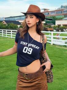 DAZY T-shirt moulant asymétrique à épaule avec imprimé lettres pour femme, T-shirts graphiques - Bleu marine - Voir 6