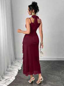 Modelyn Đầm suông hở lưng nhún bèo màu trơn dây mảnh cho nữ - Màu Đỏ Sâu - Xem 3