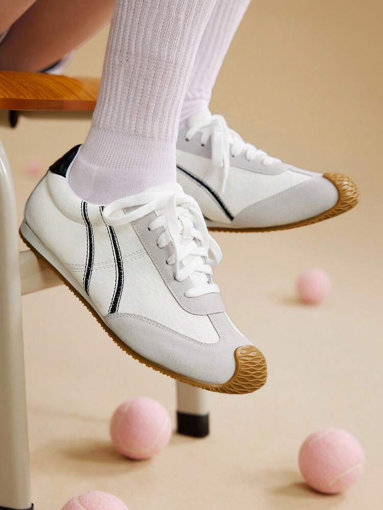 CUCCOO EASI Women's Embroidered Round Toe Flat Casual Sneakers, Breathable Faux Suede Yellow Sports Shoes For Daily Indoor And Outdoor Wear