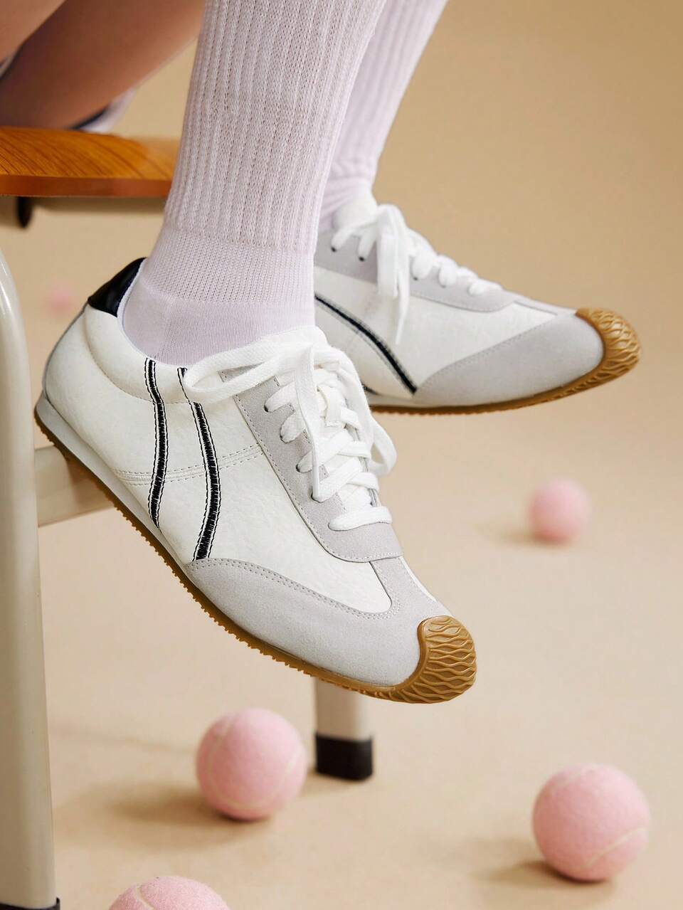CUCCOO EASI Women's Embroidered Round Toe Flat Casual Sneakers, Breathable Faux Suede Yellow Sports Shoes For Daily Indoor And Outdoor Wear