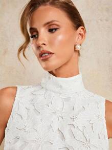 COSMINA 女士花卉蕾丝镂空立领简约无袖时尚衬衫，返校节，秋季服装