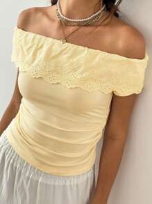 Jouncy Áo trễ vai tay ngắn viền ren nhún bèo màu vàng cho nữ - Màu vàng - Xem 5