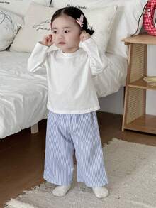 DAZY 女童休闲圆领T恤和条纹宽松裤家居服套装 - 藍白色 - 查看 10