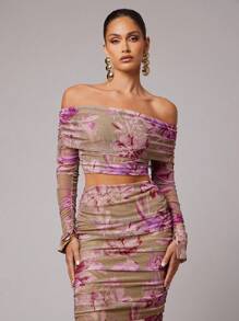 Silquee 2件套花卉印花荷叶边露肩长袖上衣和迷你裙套装 - 彩色 - 查看 4