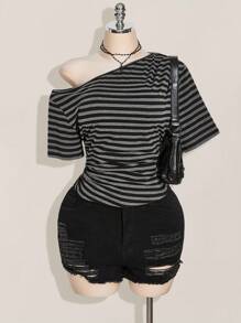 SHEIN ICON 大码黑灰条纹露肩针织短袖上衣，条纹休闲短款T恤，适合夏季、返校季、Y2K风格、日常穿着 - 彩色 - 查看 4