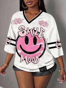 Slaydiva Maglietta sportiva casual da donna a maniche corte con stampa di numeri e lettere sorridente, adatta per l'estate