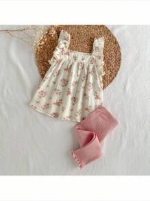 Loomiva 2pcs Baby Girl Ditsy Floral Square Collar Ruffle Trim Top And Elastic Waist Shorts Set Toddler Girl Floral Outfit Baby Girl Floral Two Piece Set 2 Piece Baby Girl Clothes Vintage Floral Baby Outfit Floral Baby Girl Summer Outfit - Multicolor - View 5