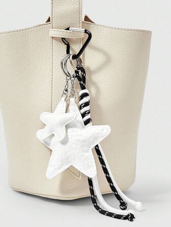 Grunge Punk 1pc Streetwear Black & White Star Leather Keychain/Bag Accessory