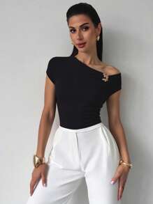 Firerie New Arrival Elegant Modern Asymmetrical Twisted Butterfly Metal Decor Off-Shoulder Fitted Black T-Shirt Top