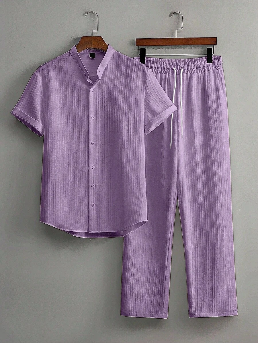 Manfinity Homme Bộ đồ nam mùa hè màu trơn, tay ngắn cài khuy đơn và quần âu, bộ đồ đa năng cho nam, áo sơ mi tay ngắn cổ đứng phong cách Trung Hoa, chất liệu vải gai dầu giả, thắt nút tre, quần âu co giãn rộng rãi, trang phục thoải mái - Màu tím - Xem 1