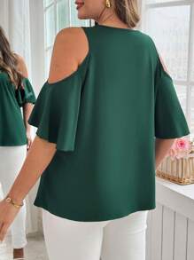 SHEIN Clasi بلوزة أنيقة من القطع الكبيرة مطرزة بياقة على شكل حرف V وتصميم منفذ مثير للصيف، بأكمام قصيرة - أخضر - مشاهدة 4