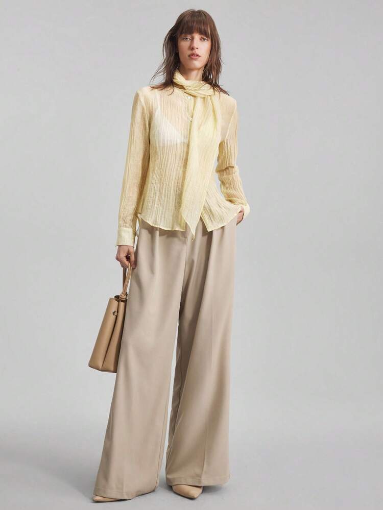 Minimalist Casual Women Blouse, Cream Yellow, Scarf Collar, Long Sleeve, Leisure Shirt, Daily Wear, Commuter Wear, Casual, Business Casual, New Collection 2025, Early Autumn Business Casual Office Low-Key Old Money Style Effortless Temperament High-End Urban Commuting Airport Material Elegant And Intellectual Female Wedding Guest And Beautiful French Slouchy High-End Sense Of Intelligence And Elegance Old Money