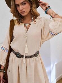 LanaWest Nuevo vestido corto casual de vacaciones estilo bohemio con mangas raglán con flecos, lazo y plisado, corte holgado en línea A - Albaricoque - Ver 4