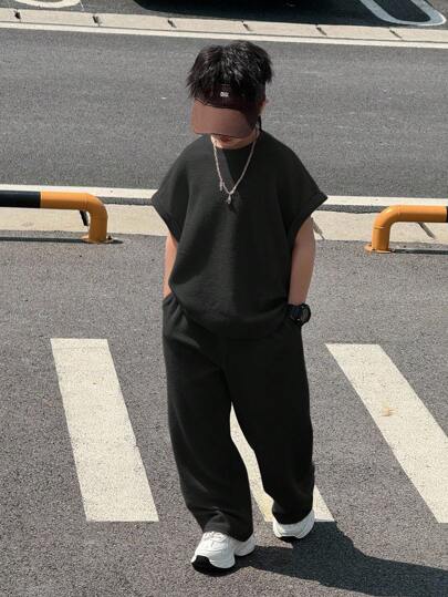 Tween Boy 休闲韩版宽松纯黑色背心和裤子套装，通勤、上学、日常休闲、运动皆宜，适合春夏季、度假