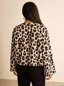 SHEIN VCAY Große Größen Damen Leopardenmuster Twist Front Langarm Casual Bluse Leopardenmuster Herbstkleidung Sexy Vintage Boho Langarmshirts Damen
