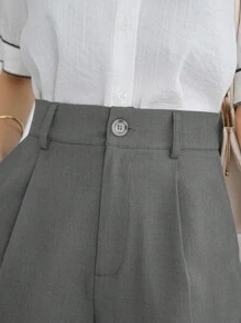 DAZY Women's Casual Solid Color Fold Pleated Loose Shorts With Side Pockets, Summer