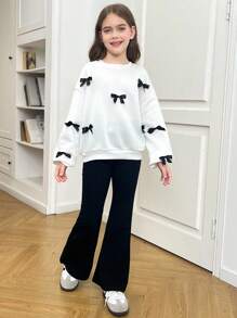 SHEIN Meisjes tussen de tween losse oversized vlinderapplicatie sweatshirt en aansluitend flared broekpak