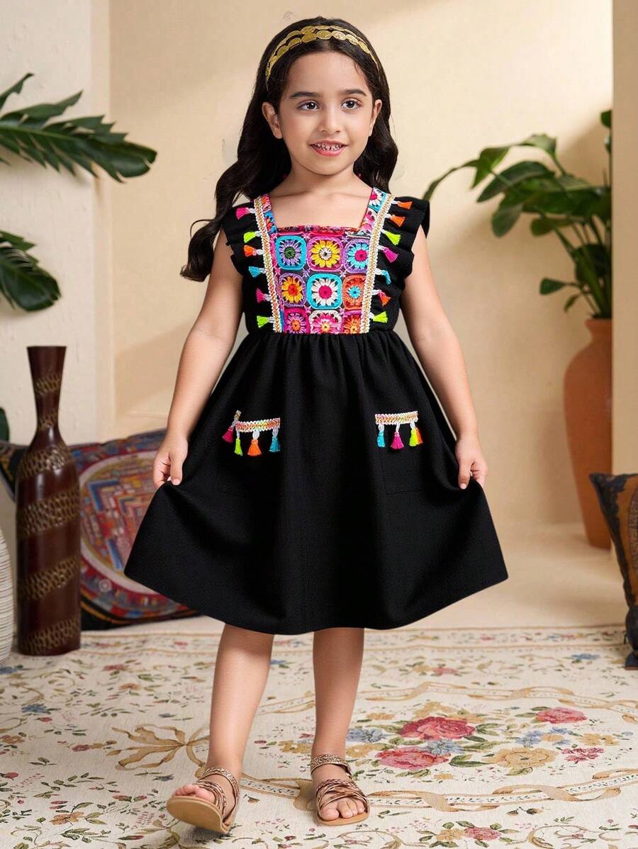 年輕女孩花紋不對稱荷葉邊和流蘇裝飾連衣裙 - 黑色 - 查看 1