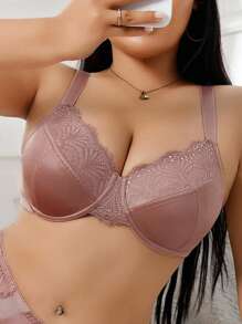 SHEIN Luxurious Dusty Pink Plus Size Bra Featuring Delicate Lace Trim And Supportive Design, Perfect For An Elegant And Confident Feel - Dusty Pink - View 1