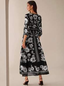 Lilora Das schwarze Maxikleid mit Blumenmuster im Bohemian-Stil für Damen verfügt über einen schmeichelhaften V-Ausschnitt und bequeme Dreiviertelärmel, komplett mit einem stilvollen Gürtel zum Selbstbinden für vielseitige Eleganz. - Schwarz - Übersicht 2