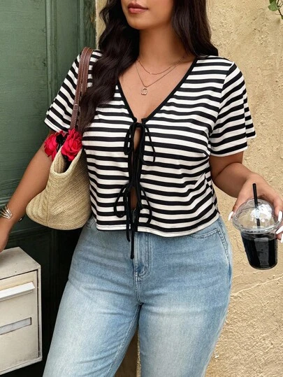 Weeklong Camiseta casual de mujer de talla grande con manga corta, rayas y nudo delantero