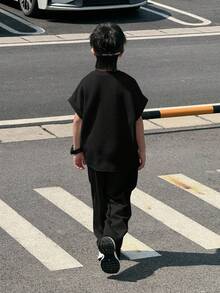Tween Boy 休闲韩版宽松纯黑色背心和裤子套装，通勤、上学、日常休闲、运动皆宜，适合春夏季、度假 - 黑色 - 查看 2