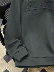 SHEIN 青少年男孩休闲连帽运动衫，带有英文 3D 压花印花，长袖，适合秋季、冬季、学校、家居、日常、运动、生日派对、郊游，百搭百搭简约