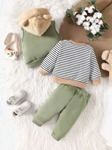 SHEIN Vintaside Kids 3 件套男婴条纹图案圆领长袖保暖内衣，纯色熊图案拉链连帽背心夹克和纯色熊图案无腰带裤子，适合室内和室外穿着 - 綠色 - 查看 2