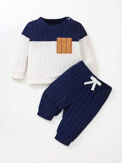SHEIN 2 件套新生儿休闲多色口袋舒适贴身条纹针织露肩按扣长袖 T 恤和松紧腰裤，适合春秋冬季