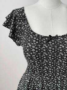 Sweetra Damen Große Größen Vintage elegant Lässig Romper mit Blume Muster, Schleife Dekor, Doppellagiger Ärmel, Dehnbarem Taschen, für Frühling/Sommer