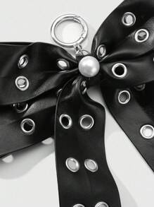 ROMWE Grunge Punk 1pc Y2K Style Retro Punk Chic High-End Black Leather Double-Row Hollow Air Hole Faux Pearl Bow DIY Keychain Bag Pendant, Suitable For Women Girls Everyday Wear, Holiday Gift - Black - View 7