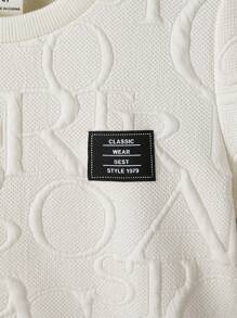 SHEIN Vacaura 3 件套幼儿男童字母针织提花休闲短袖 T 恤、短裤和包包套装，适合日常休闲外出，春夏季 - 杏色 - 查看 4