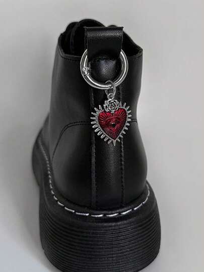 Goth 2 pièces/set Pendentif vintage gothique œil du mal et en forme de cœur, accessoires de décoration pour chaussures/bottes/sacs, Halloween