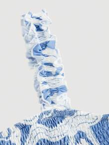 SHEIN MOD 大码女式蓝白花卉印花度假廓形长裙，休闲度假 - 藍白色 - 查看 4