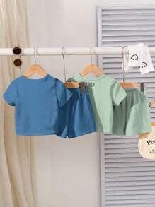 2pcs/Set Summer Kids Boys' Casual Letter Print Round Neck T-Shirt & Shorts Set