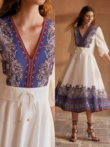 MOTF PREMIUM PAISLEY PRINT V-NECK ZIPPER MIDI DRESS - Multicolor - View 1