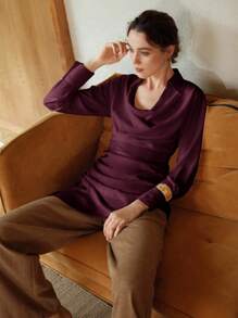 Revavyn Áo kiểu nữ cổ điển sang trọng bằng chiffon, xếp ly, cổ lệch vai, thích hợp mặc đi làm, cổ đổ, màu mận, màu tím đậm, áo kiểu nữ màu đỏ bằng chiffon dáng rộng, thích hợp cho lễ hội, đi nghỉ mát, áo đỏ, áo dáng rộng mùa thu, mùa thu. - Màu Đỏ Sâu - Xem 7