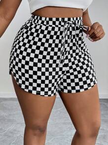 SHEIN PETITE CURVE Plus Summer Casual Checkered Print Drawstring Shorts  Plaid Shorts Micro Short Plus Size Summer Clothes For People Of Shorter Stature - Black and White - View 3
