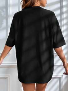 SHEIN EZwear 建筑与口号图案落肩 T 恤 BE TRUE OF BE TRUE OF BE TRUE OF - 黑色 - 查看 2