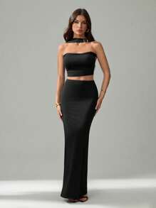 SHEIN Tall Women Off Shoulder Cut Short Sleeve T-Shirt & Skirt 2pcs Set, Tall Women - Black - View 5