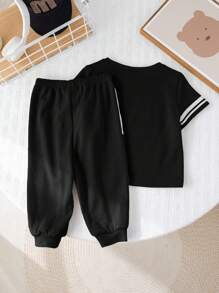 SHEIN 2pcs/Set Baby Boys Black Summer Casual Vacation Sports Style Short Sleeve T-Shirt And Drawstring Long Pants Set,Comfortable Spring & Summer Outfits - Black - View 2