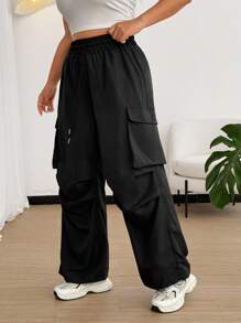 SHEIN PETITE Plus Size Short Cargo Pants