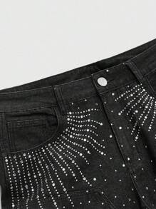 ROMWE MEN Street Life Men's Fashionable Washed Distressed Rhinestone Straight-Leg Jeans