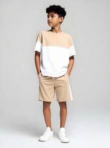 2 件青少年男童休闲日常搭配宽松拼布圆领短袖 T 恤和短裤两件套 - 彩色 - 查看 1