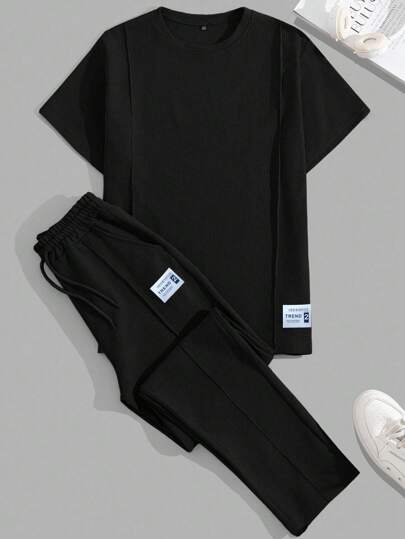 EURMUSE Cotton Men Patch Detailed With A Label Regular T-Shirt & Pants Two Pieces