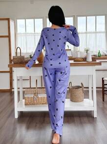 SHEIN Bộ đồ ngủ in hình trái tim màu tím, áo cổ tròn và quần dài tay, bộ đồ ngủ in hình trái tim màu tím thoải mái, bộ đồ ngủ màu hoa oải hương, quần áo thu đông - Màu tím - Xem 2