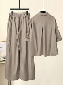 SHEIN LUNE Conjunto de 2 piezas de camisa con diseño casual y sencillo y pantalones de pierna ancha, talla grande