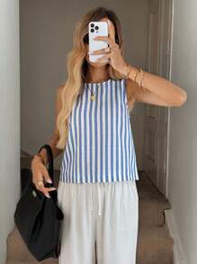 Easowa Casual Women Striped Sleeveless Cropped Top With Back Slit Old Money Style - Blue and White - View 2